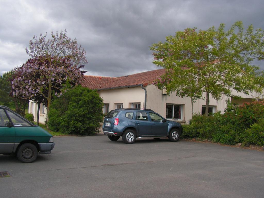 Le Bois Joli Hotel Massais Eksteriør billede